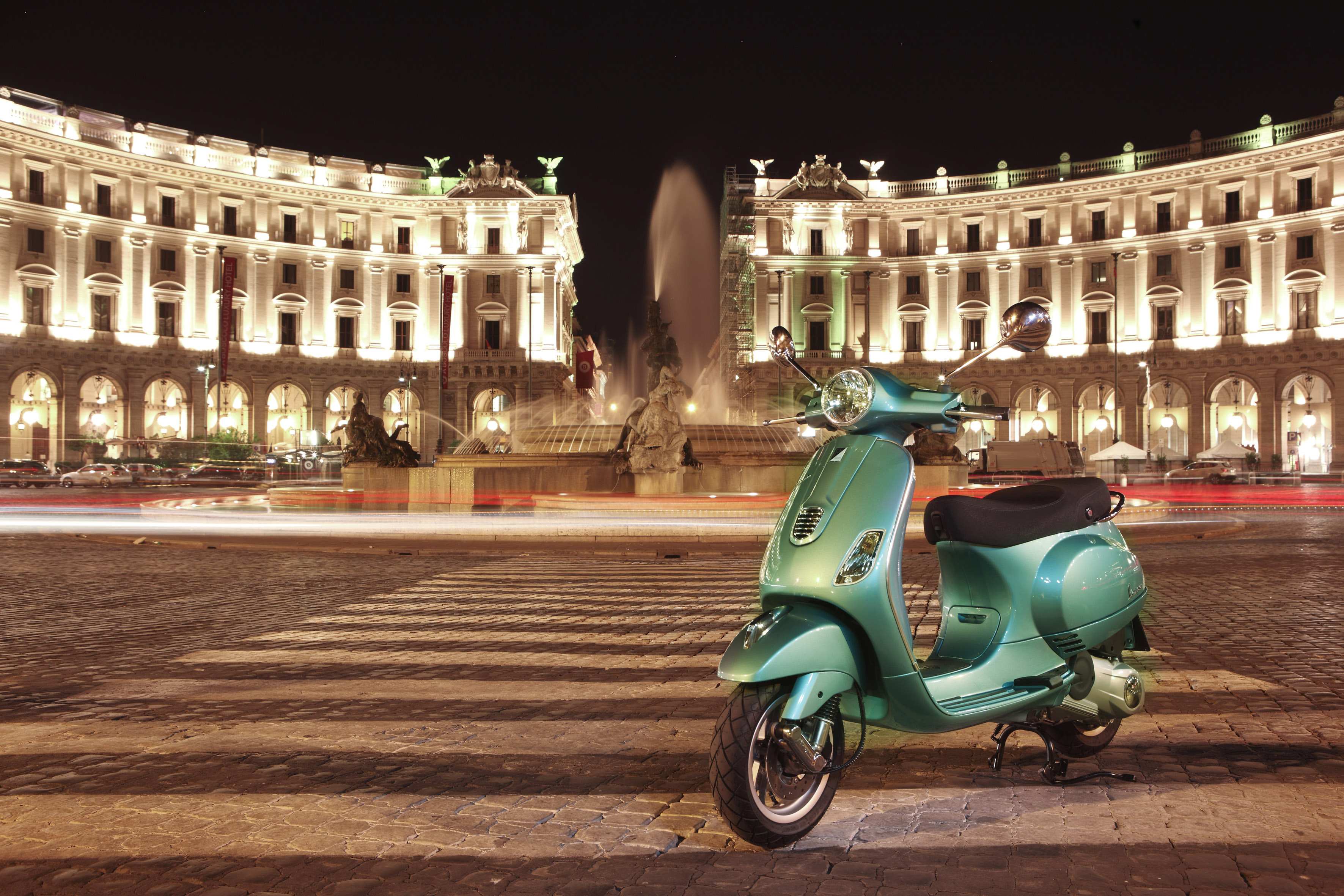 Vespa LX 125 3V is here | Brighton Moto
